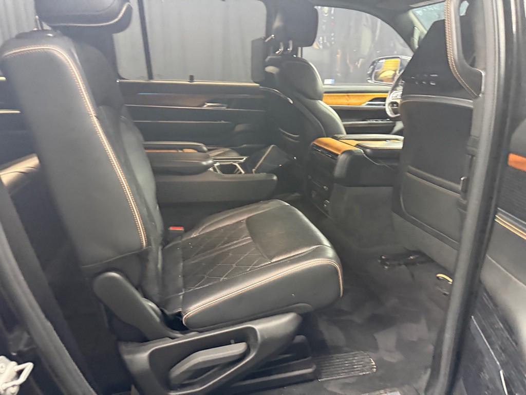 2022 Jeep Grand Cherokee Image 23