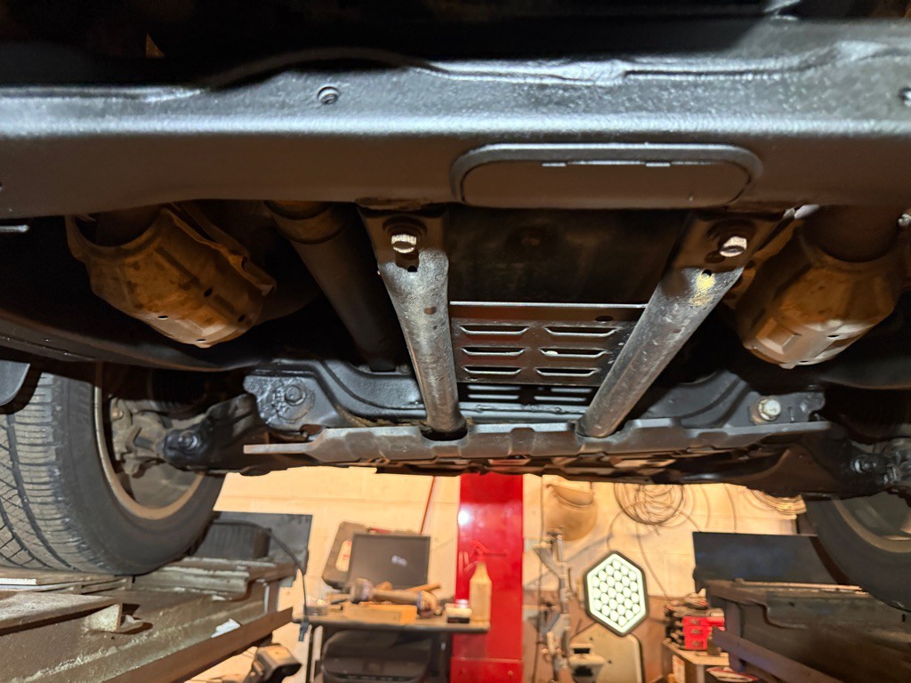 2013 Lexus LX Image 37
