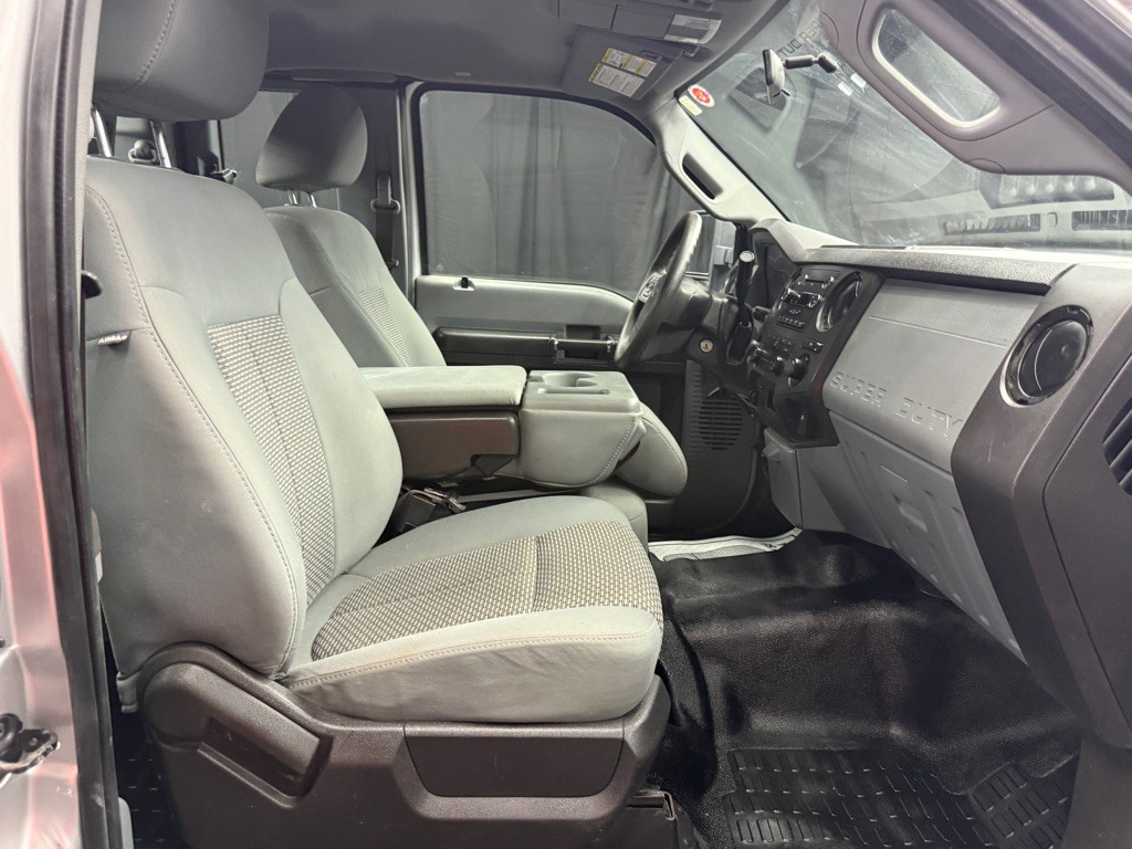 2011 Ford F-250 Image 16