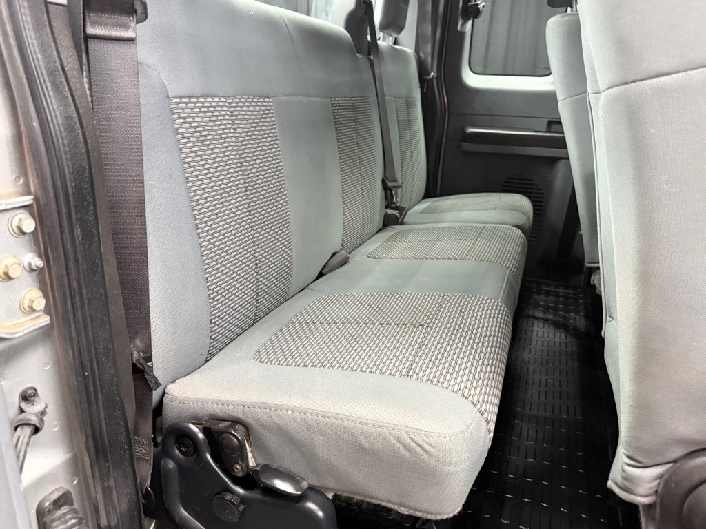 2011 Ford F-250 Image 18