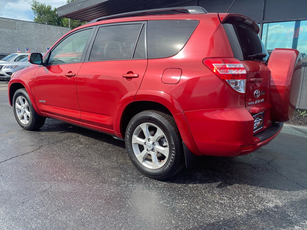 2010 Toyota Rav4 Image 2