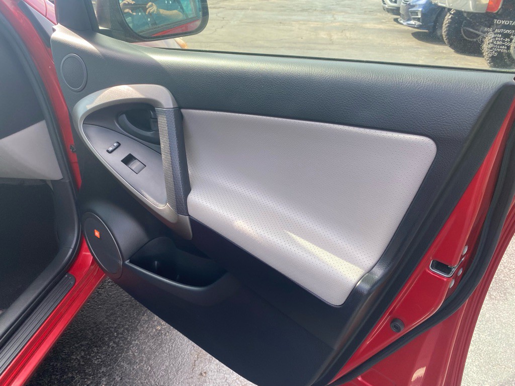 2010 Toyota Rav4 Image 34