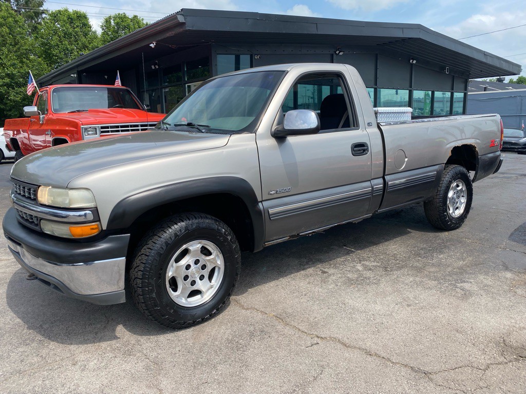 1999 Chevrolet Silverado 1500 Image 1