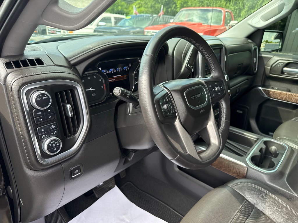 2022 GMC Sierra Image 16