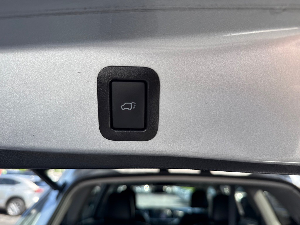 2019 Toyota Highlander Image 21