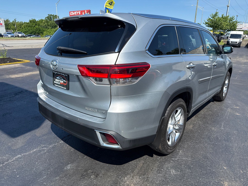 2019 Toyota Highlander Image 7
