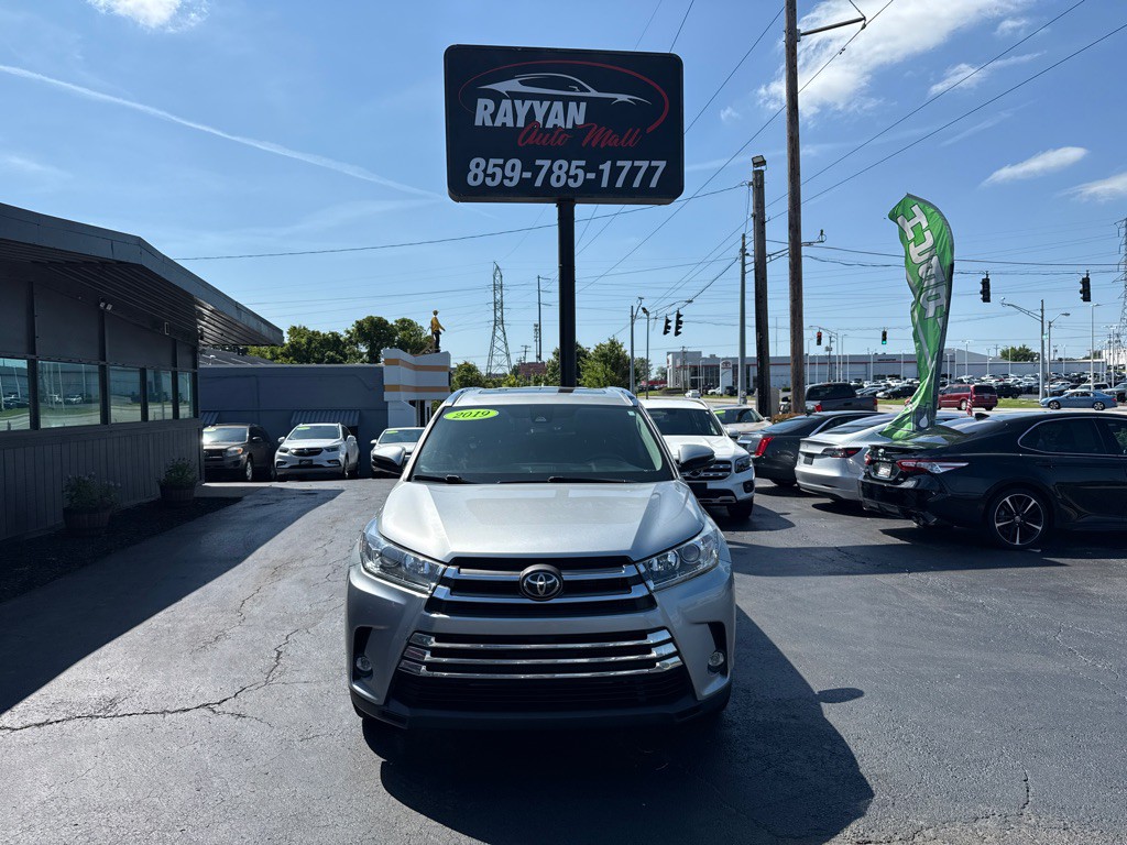 2019 Toyota Highlander Image 10