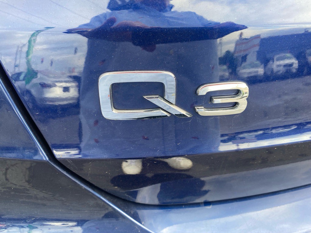 2022 Audi Q3 Image 14
