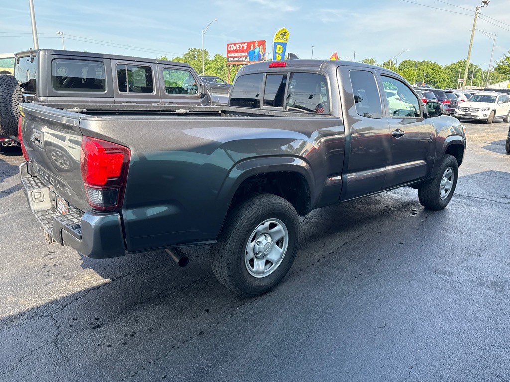 2021 Toyota Tacoma Image 6