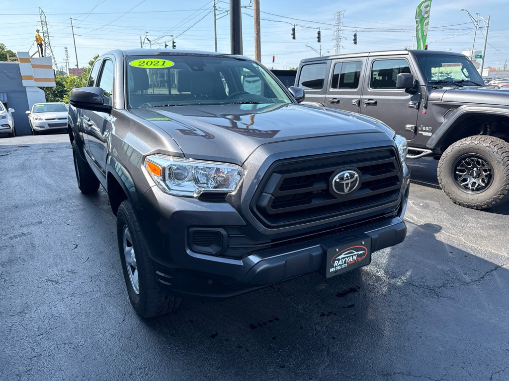 2021 Toyota Tacoma Image 9