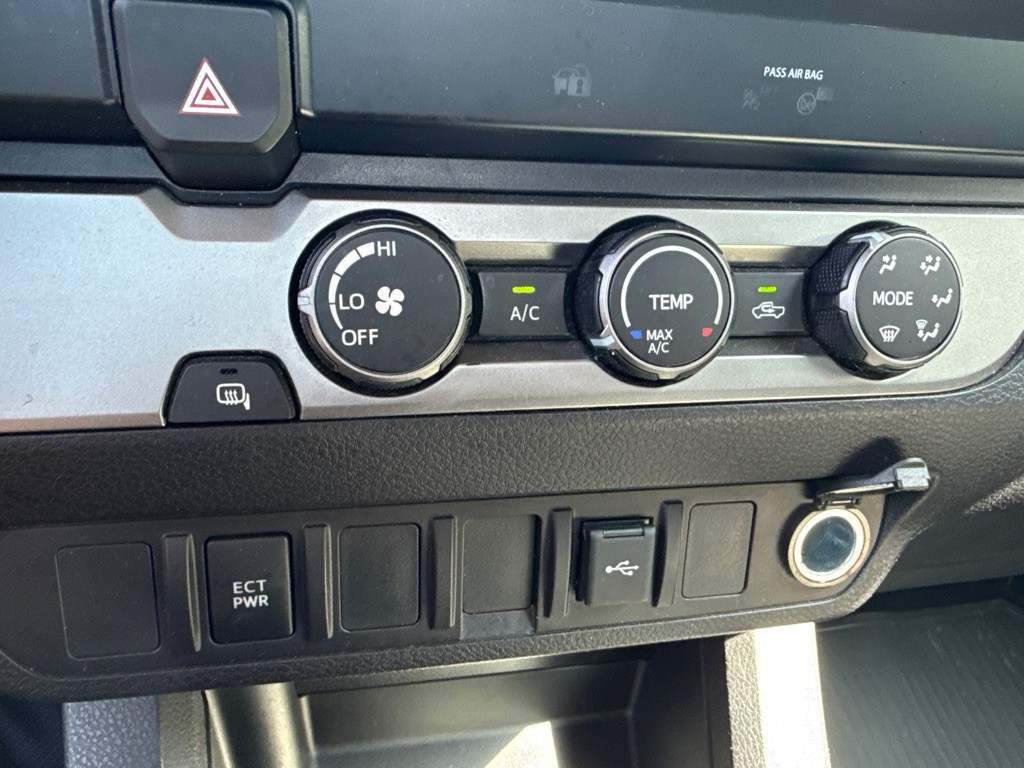 2021 Toyota Tacoma Image 22