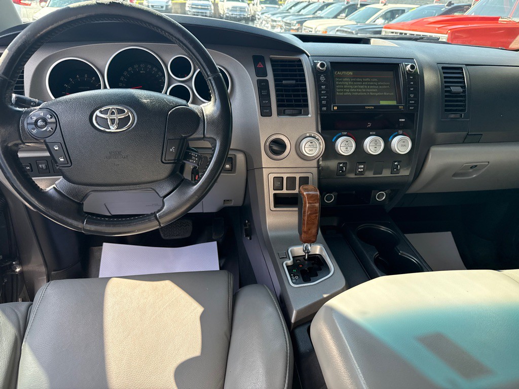 2013 Toyota Tundra Image 14