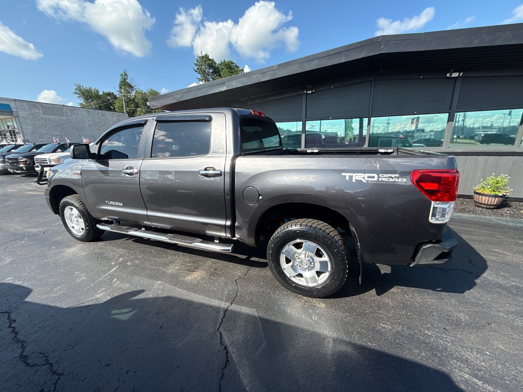 2013 Toyota Tundra Image 2