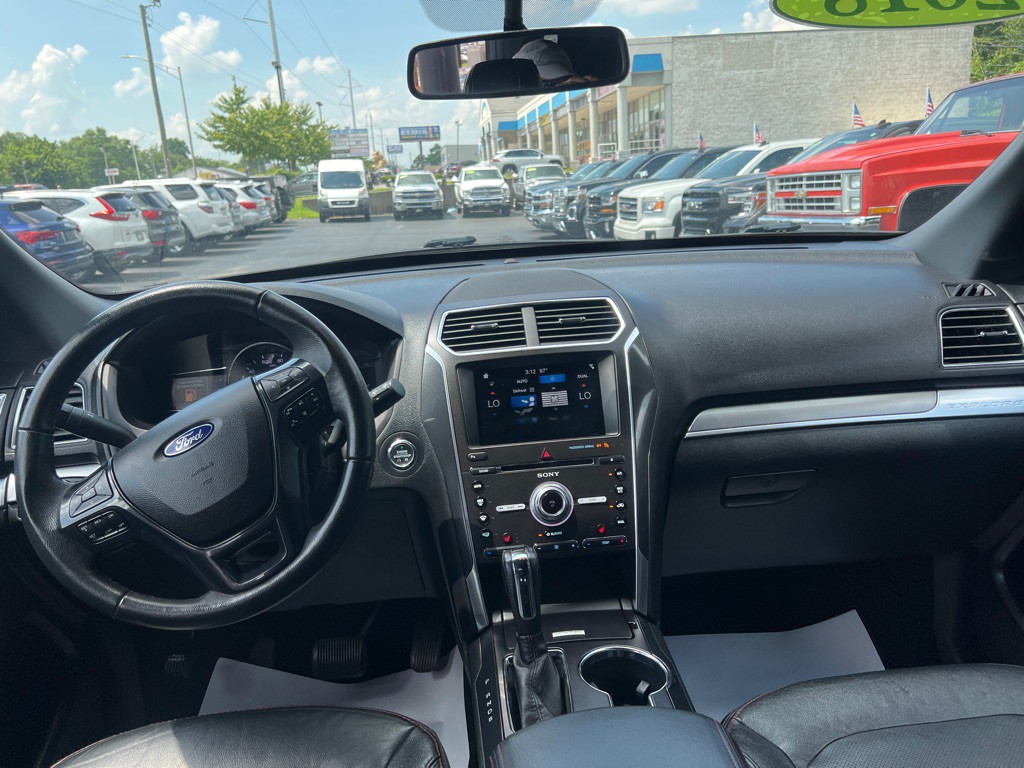 2018 Ford Explorer Image 8