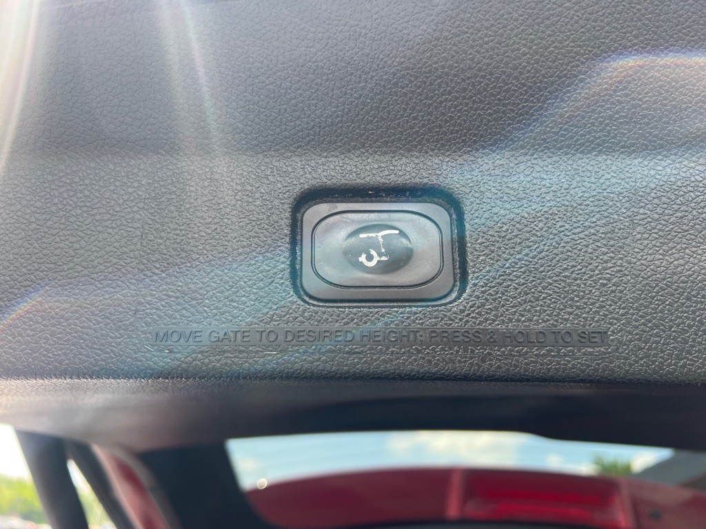 2018 Ford Explorer Image 10