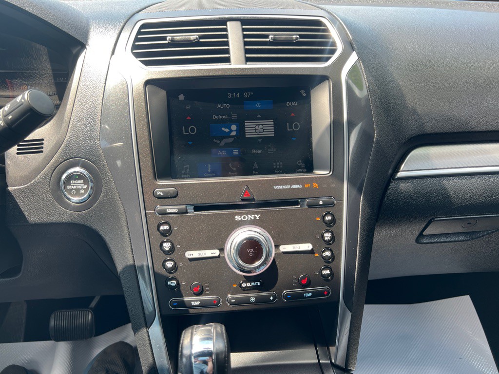 2018 Ford Explorer Image 16