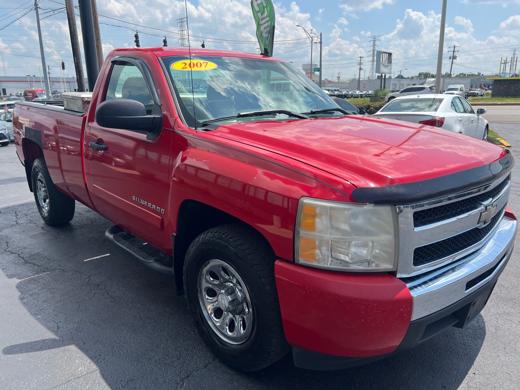 2007 Chevrolet Silverado 1500 Image 3