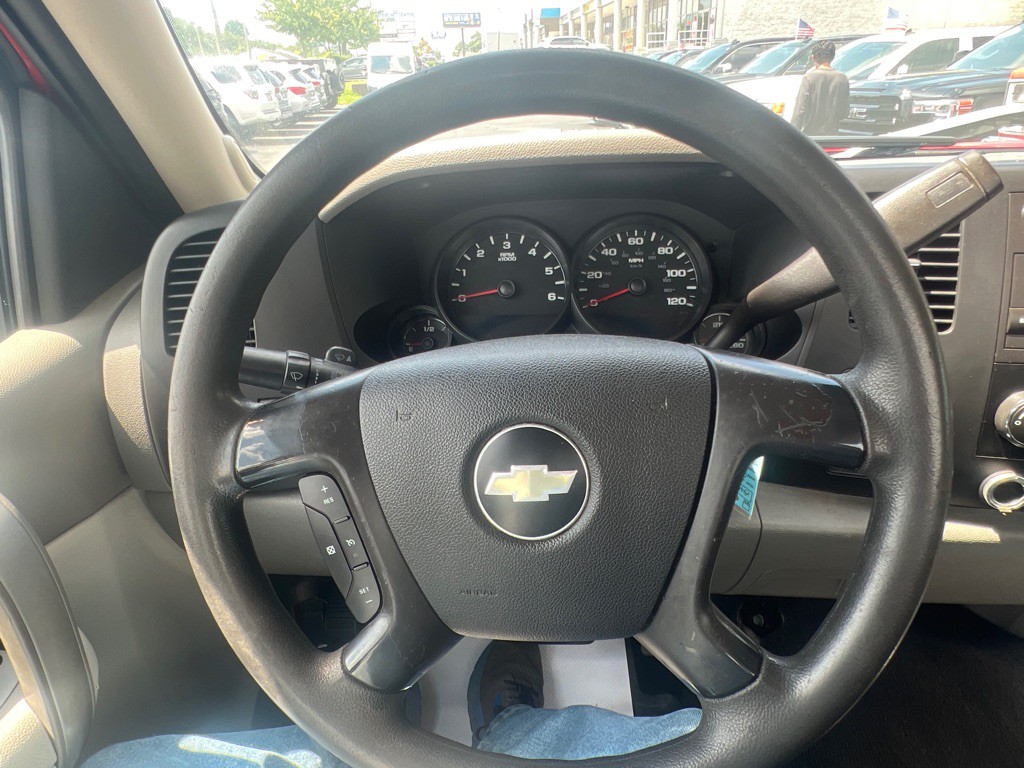 2007 Chevrolet Silverado 1500 Image 13