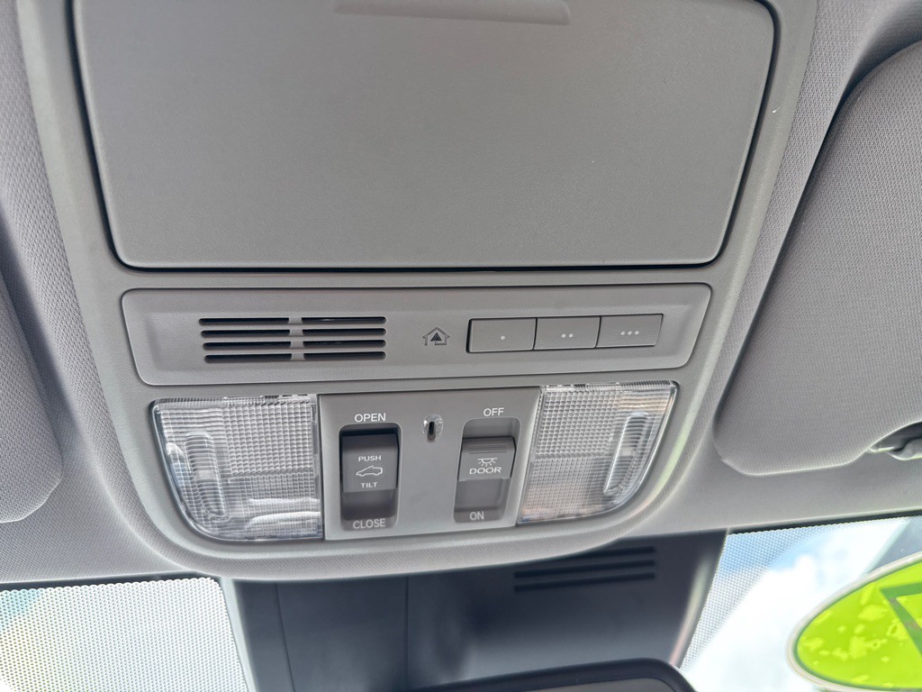 2017 Honda CR-V Image 22