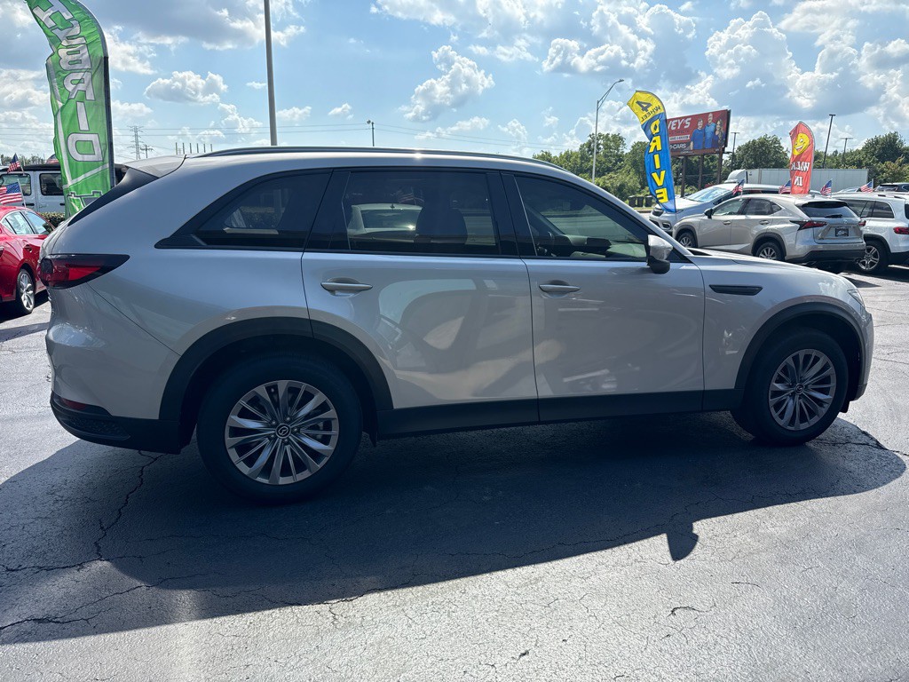 2024 Mazda CX-9 Image 8