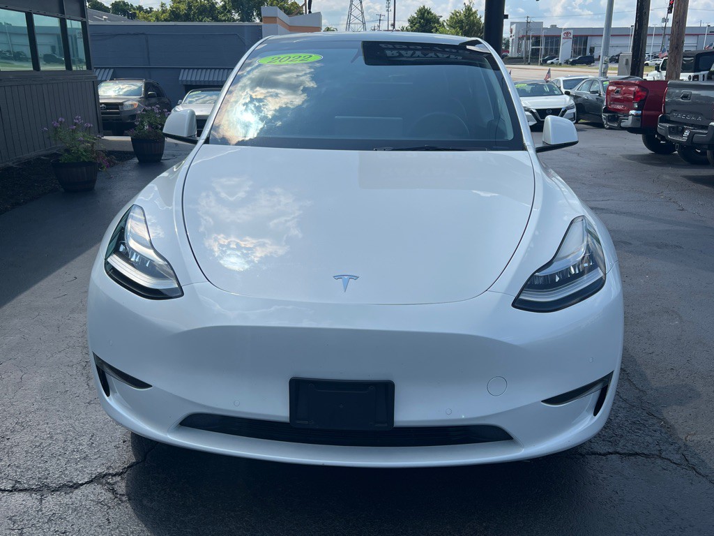 2022 Tesla Model Y Image 2