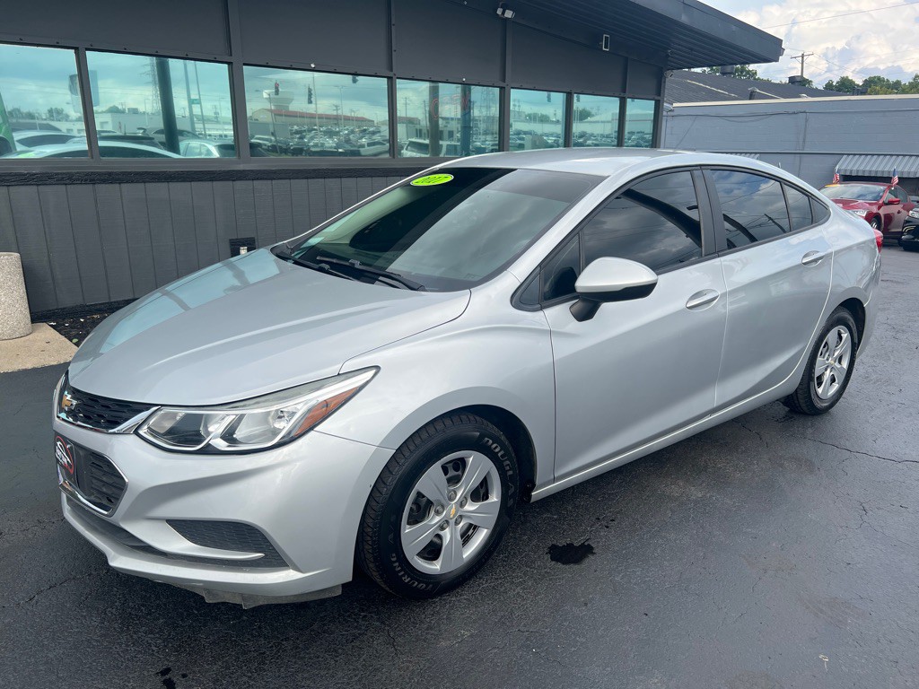 2017 Chevrolet Cruze Image 8