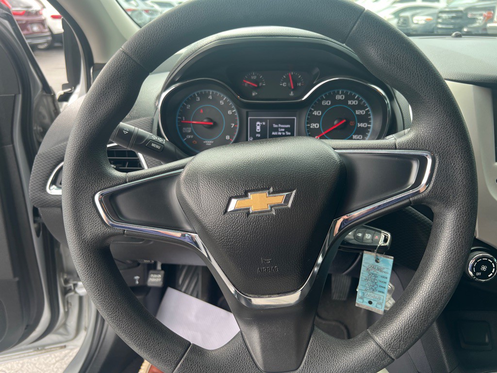 2017 Chevrolet Cruze Image 18
