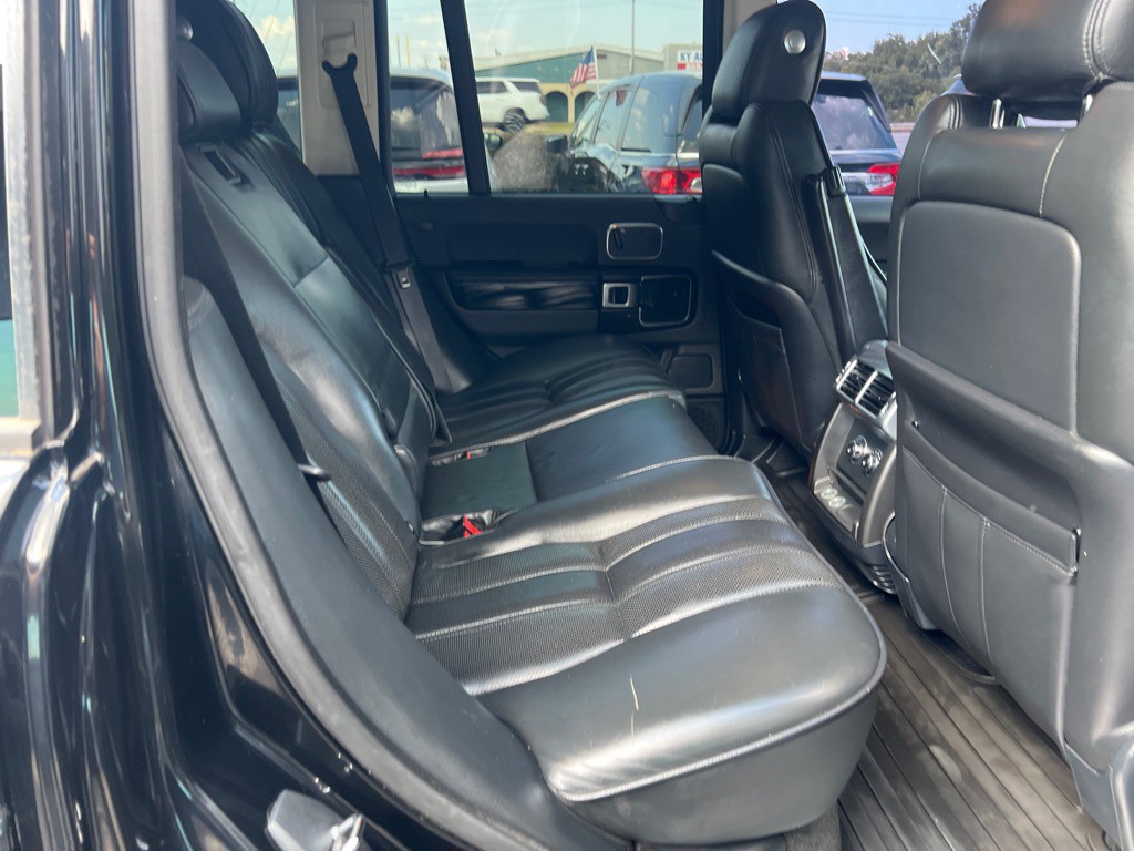 2011 Land Rover Range Rover Image 15