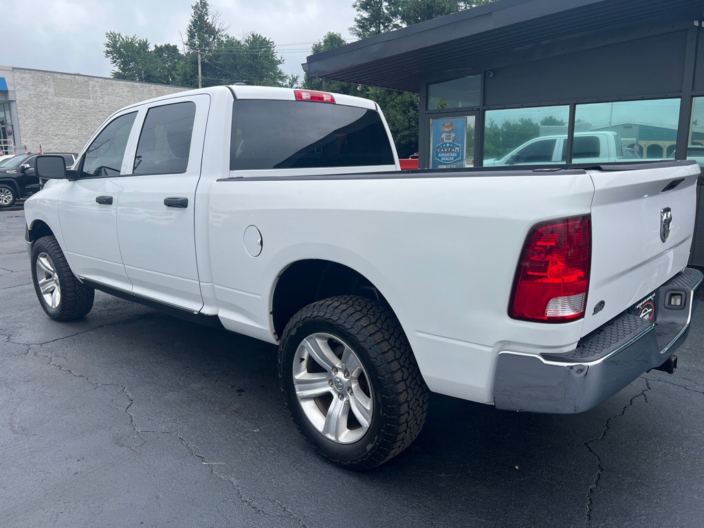 2016 RAM 1500 Image 8