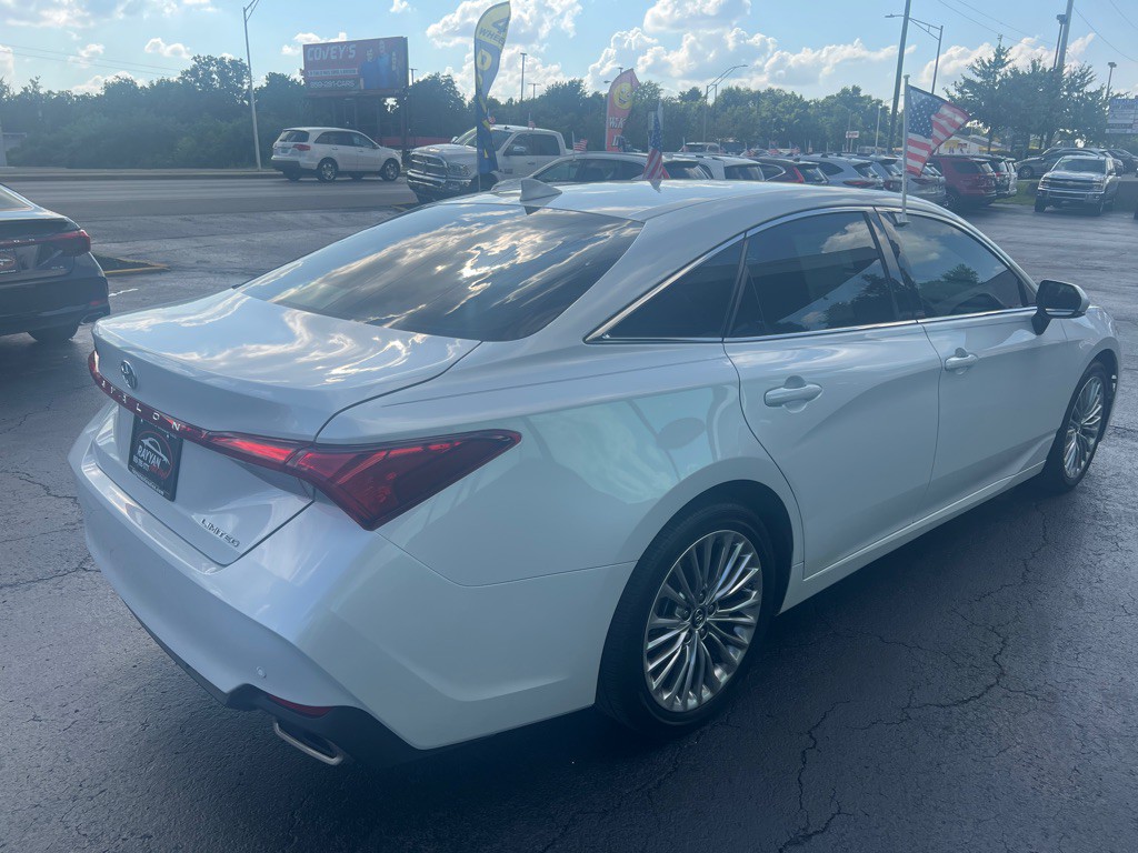 2019 Toyota Avalon Image 5