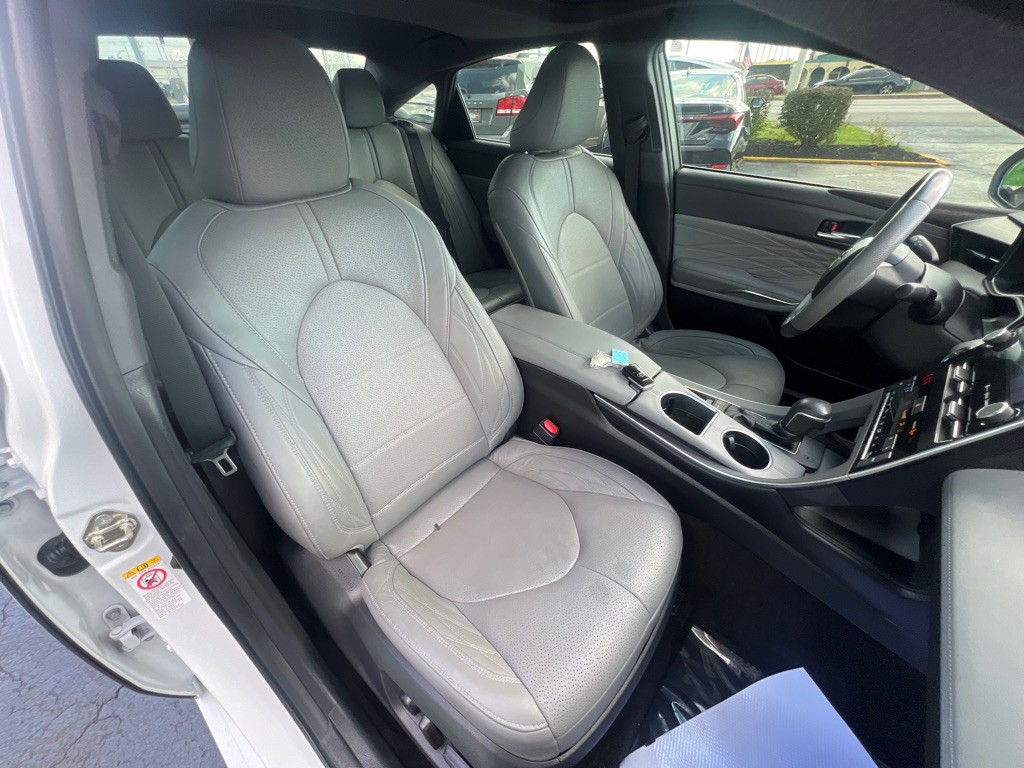 2019 Toyota Avalon Image 19
