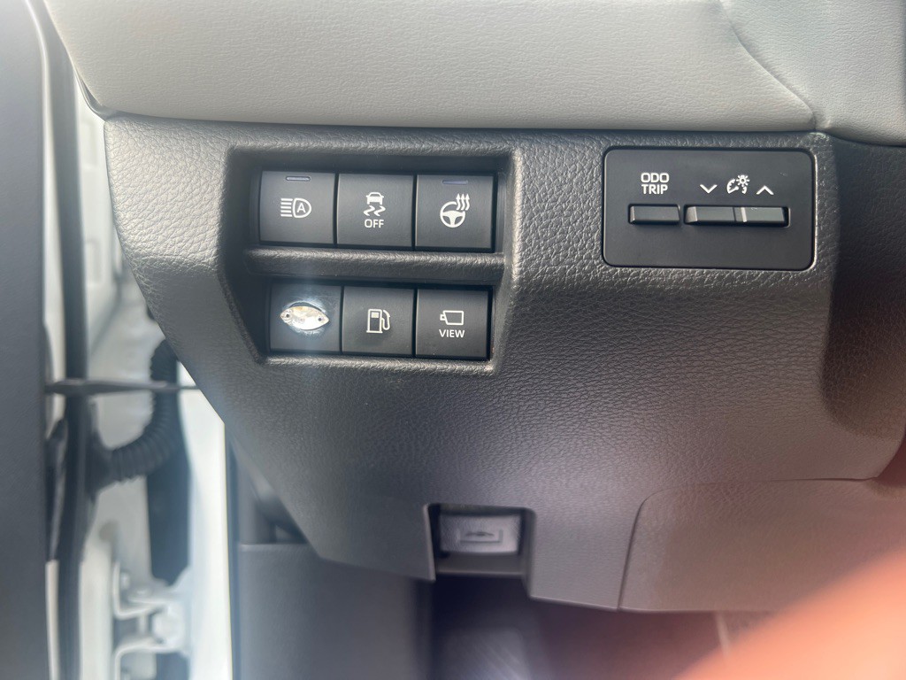 2019 Toyota Avalon Image 22