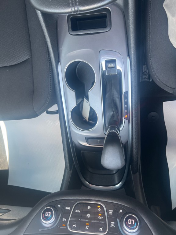 2022 Chevrolet Malibu Image 18