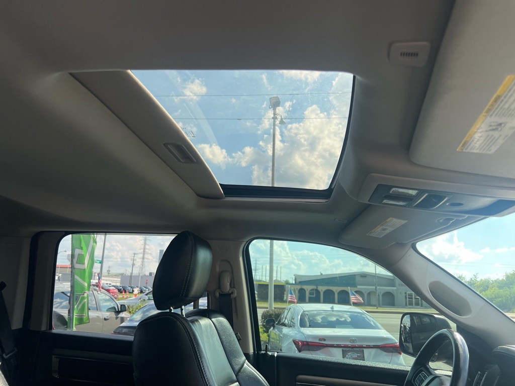 2018 RAM 1500 Image 17