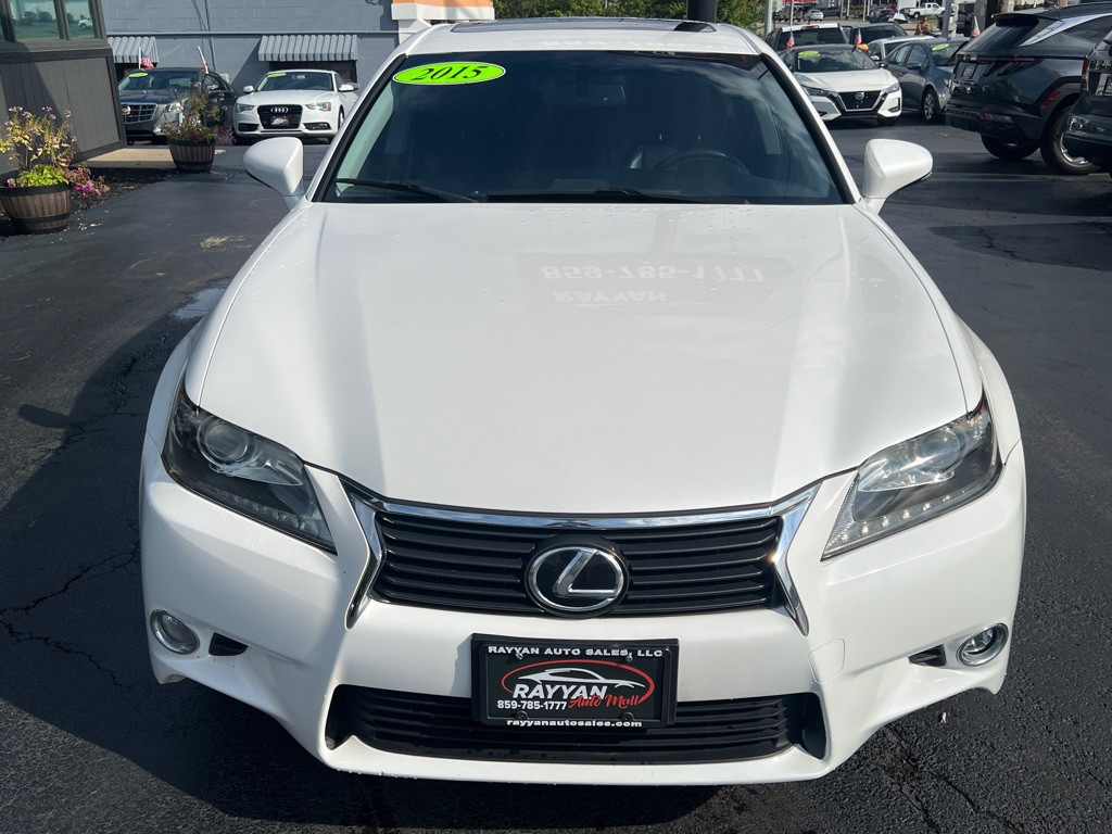 2015 Lexus GS Image 2