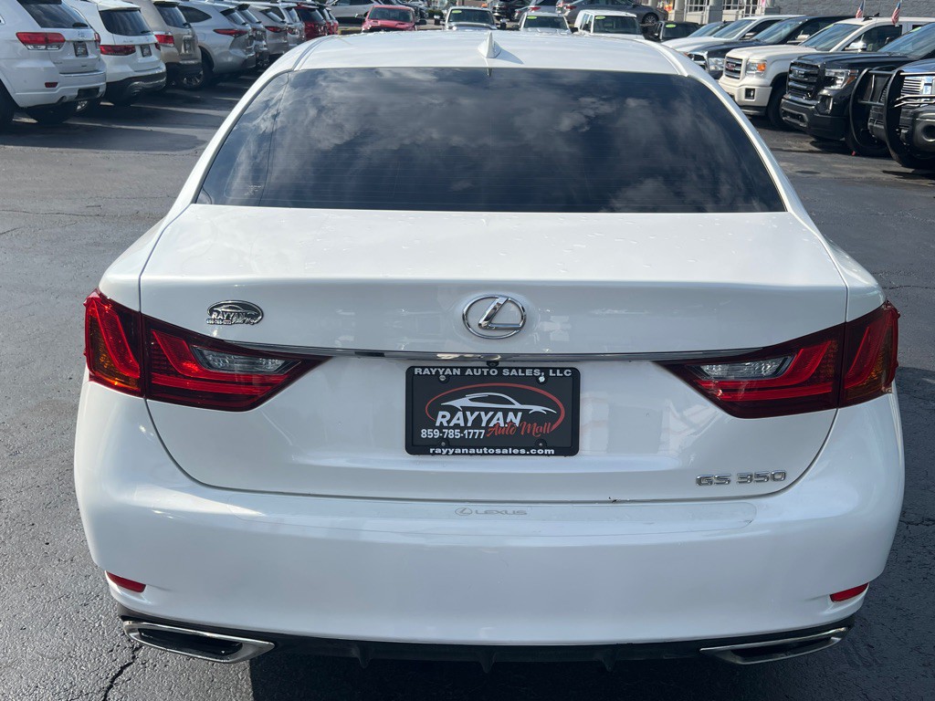 2015 Lexus GS Image 7