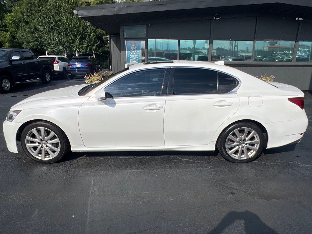 2015 Lexus GS Image 9
