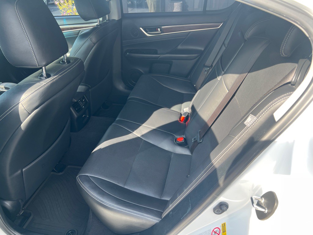 2015 Lexus GS Image 15