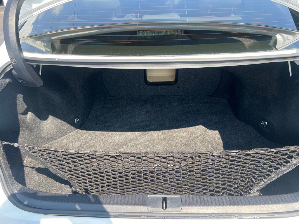 2013 Lexus ES Image 8
