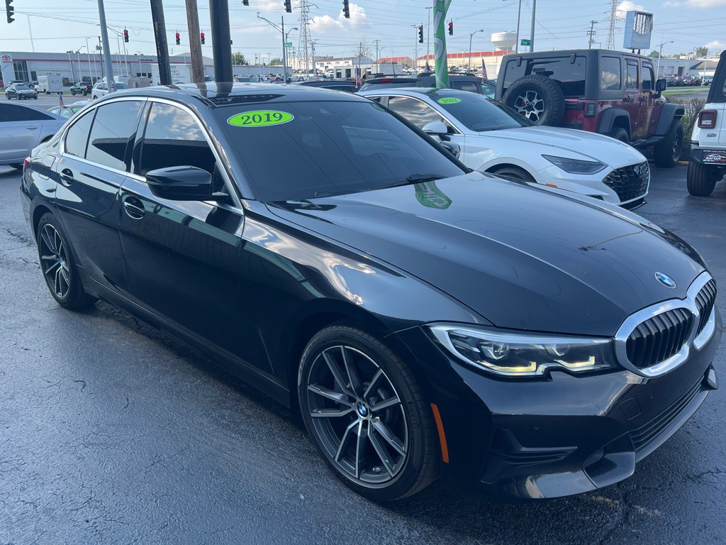 2019 BMW 3 Series Image 4