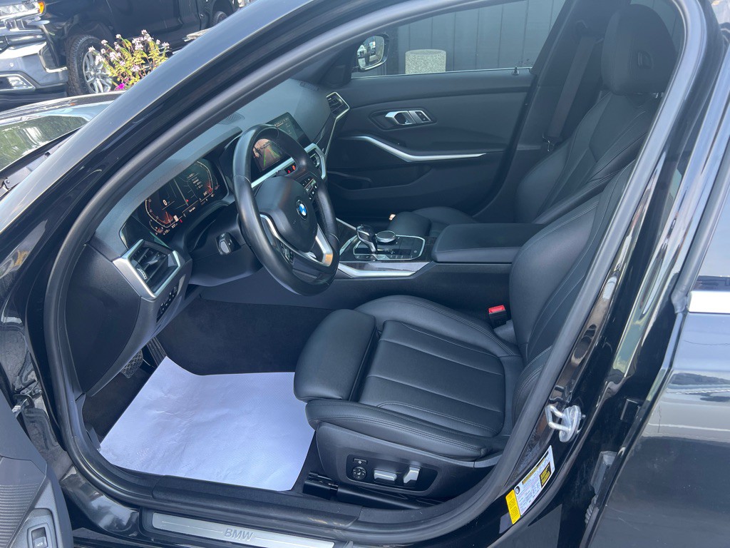 2019 BMW 3 Series Image 8