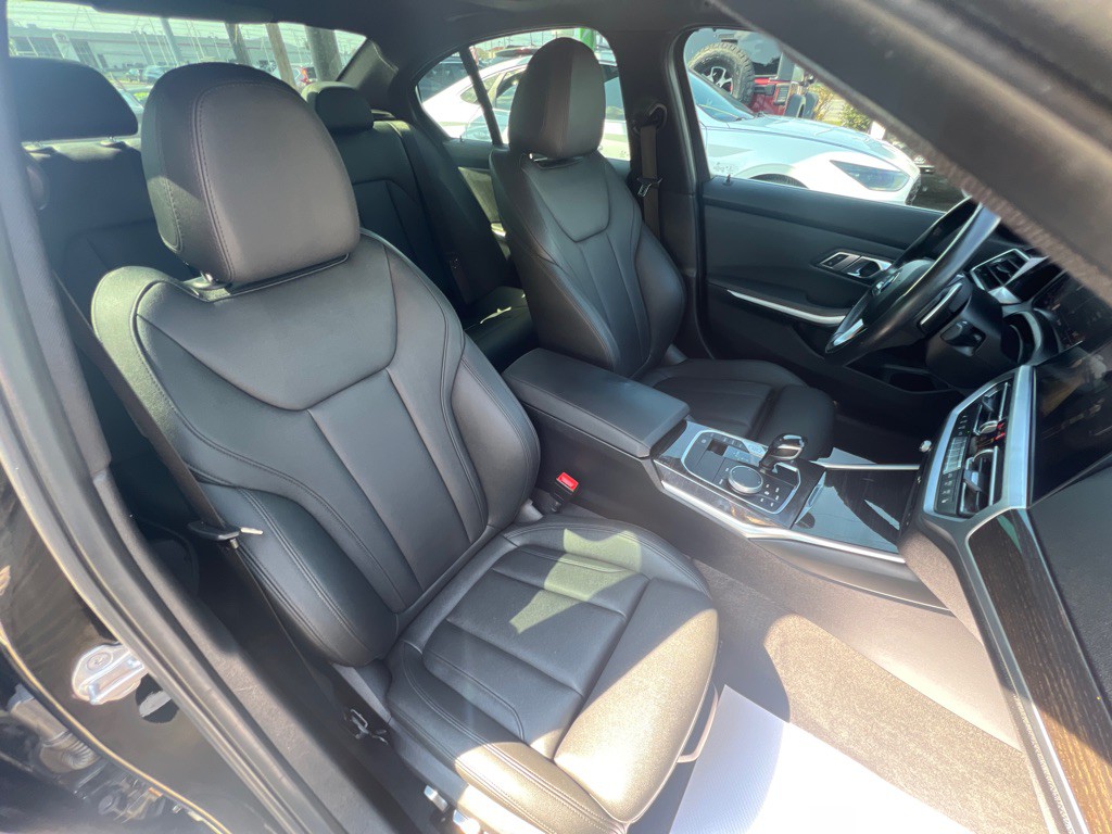 2019 BMW 3 Series Image 18