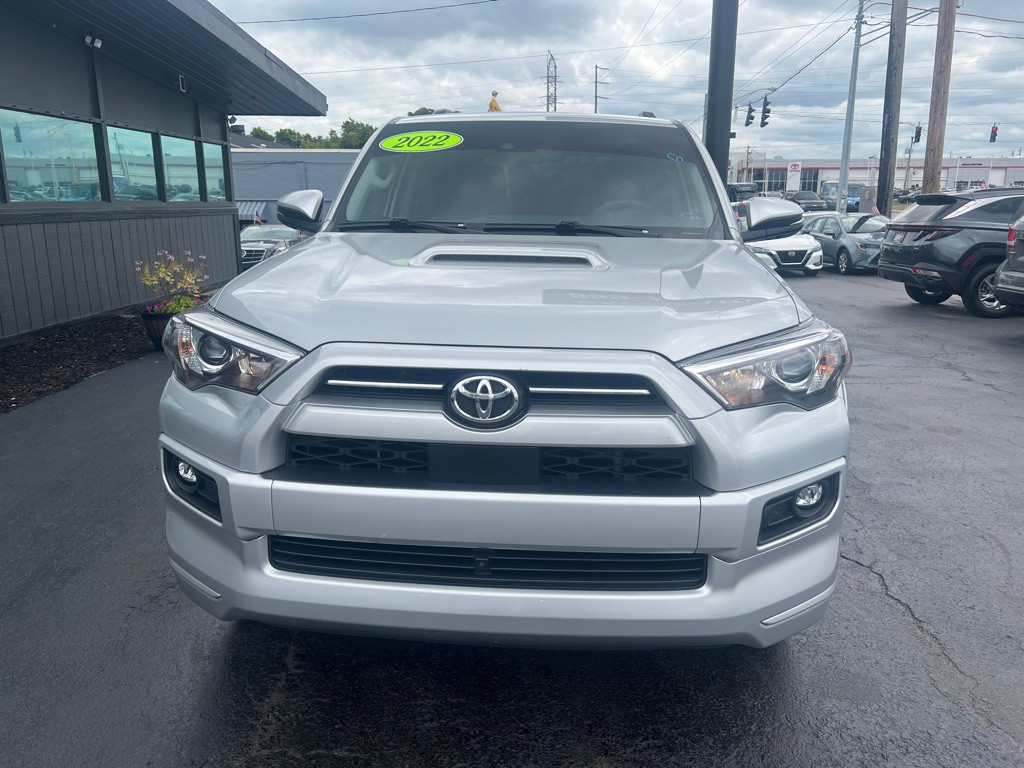2022 Toyota 4Runner Image 13