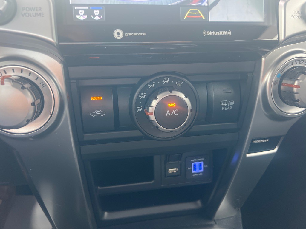 2022 Toyota 4Runner Image 32