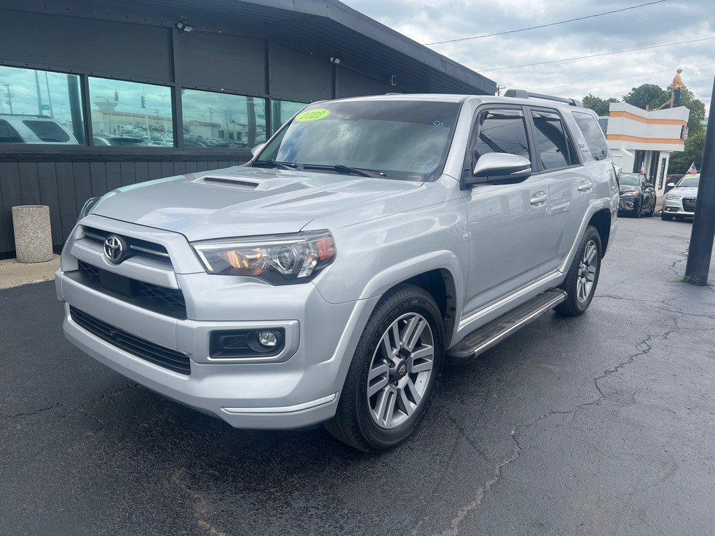 2022 Toyota 4Runner Image 1