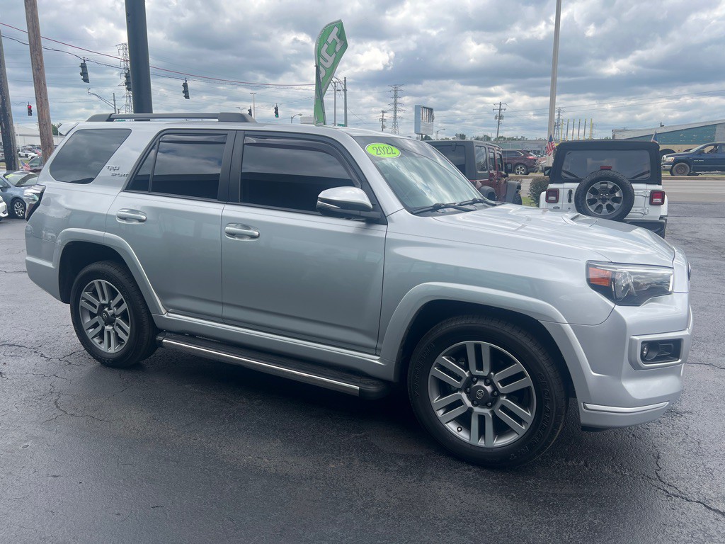 2022 Toyota 4Runner Image 8