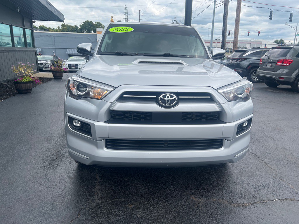 2022 Toyota 4Runner Image 10