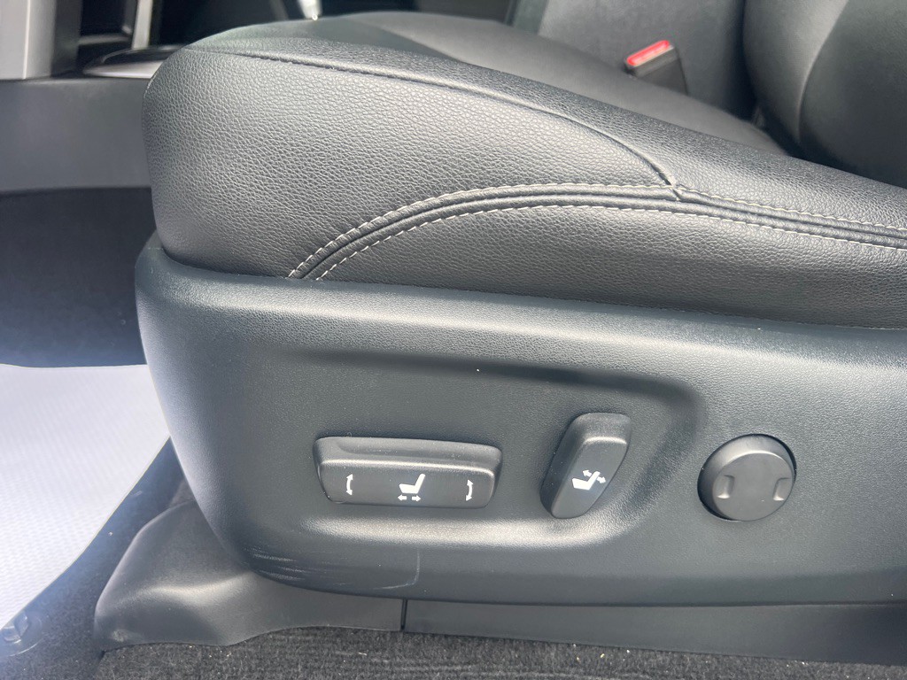 2022 Toyota 4Runner Image 15