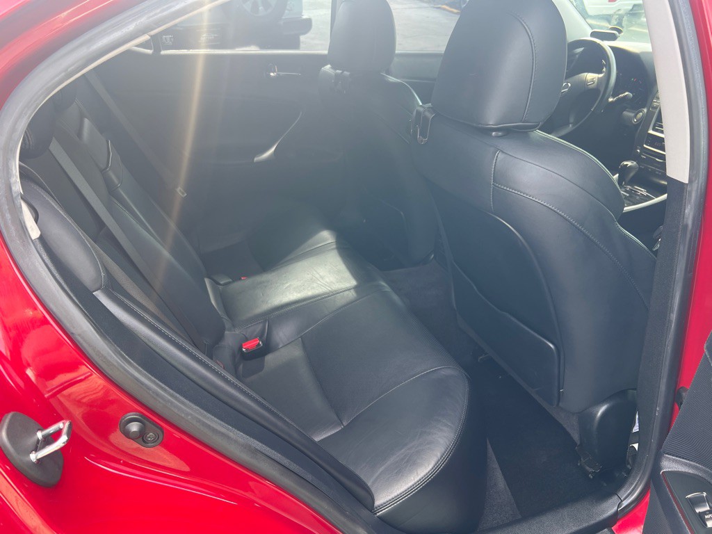 2007 Lexus IS Image 13