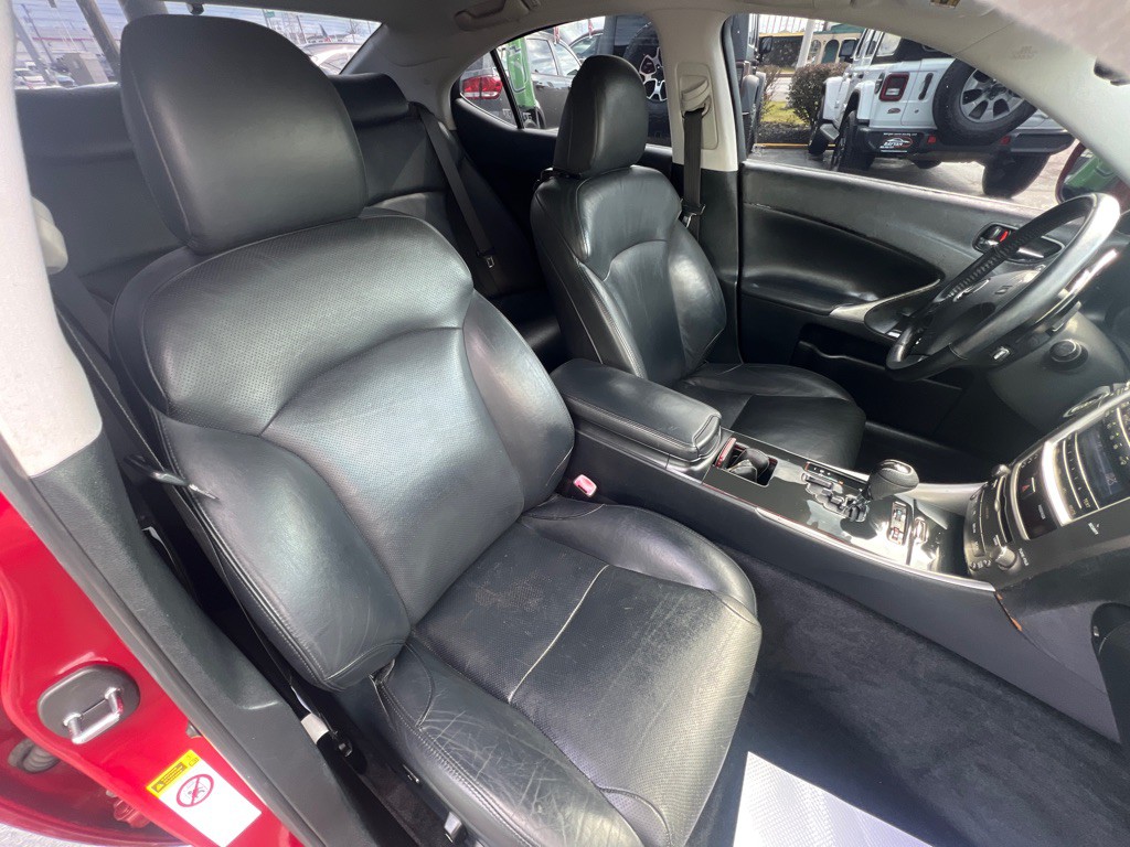 2007 Lexus IS Image 15